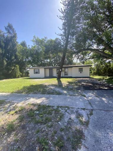 Main picture of 1631 Palmetto Ave