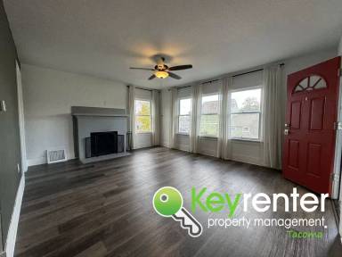 Main picture of 806 S Grant Ave