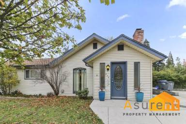 Main picture of 270 Morton St