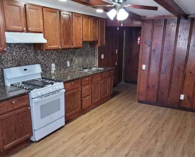 Main picture of 2975 Sacramento Ave