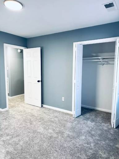 Main picture of 123 S 7th St