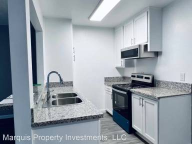 Main picture of 8165 Langdon Ave