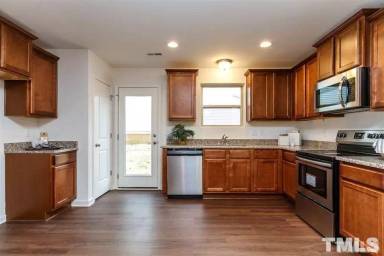 Main picture of 3324 Ivey Wood Ln