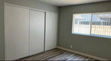 Main picture of 8834 Topanga Blvd
