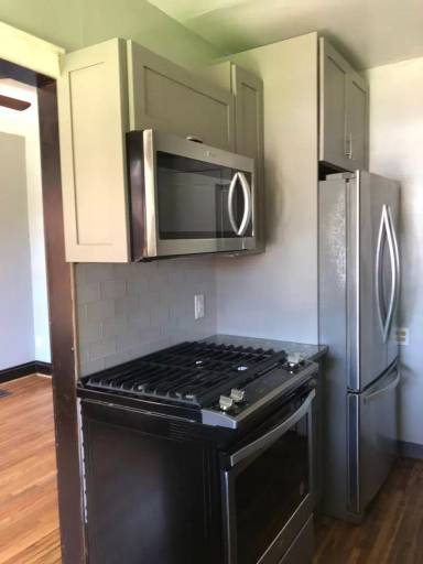 Main picture of 1349 Hollywood Pl