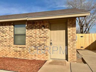 Main picture of 4618 Erskine St