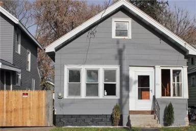 Main picture of 114 Grove St