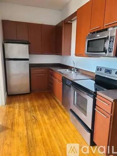 Main picture of 501 S Main St