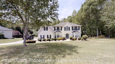 Main picture of 7050 Pinecone Way