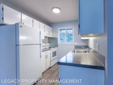 Main picture of 8934 SW 30th Ave