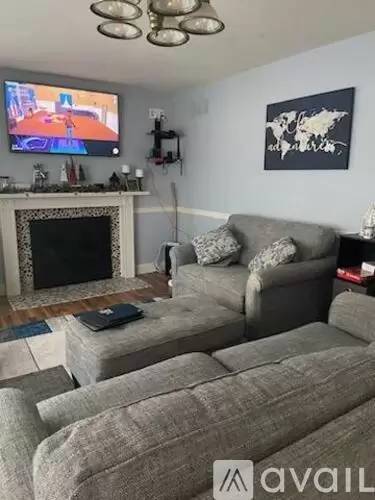 Main picture of 5271 124th Ave