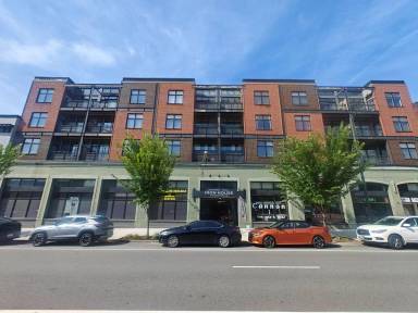 Main picture of Iron House Apartments