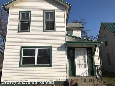 Main picture of 912 W Franklin St