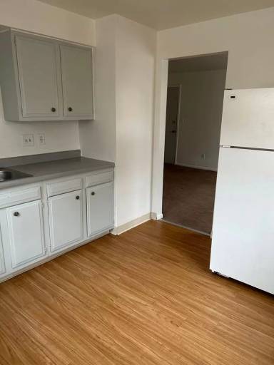 Main picture of 5021 Aravesta Ave