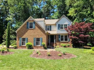 Main picture of 112 Elm Lake Way