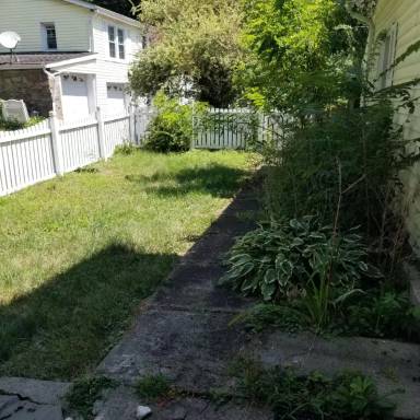 Main picture of 572 Union Ave