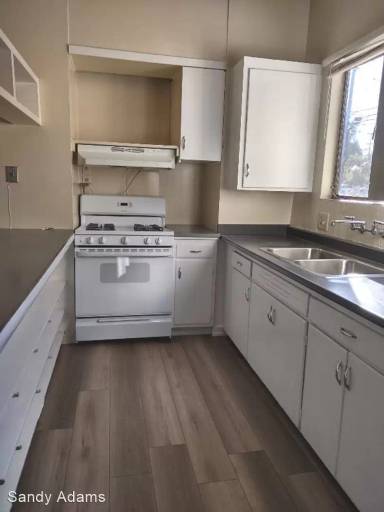 Main picture of 451 E Duane Ave