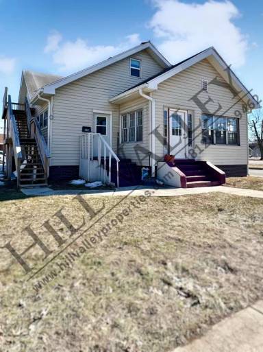 Main picture of 2330 S 7th St