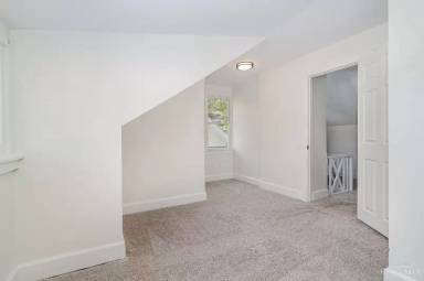 Main picture of 1509 Adams Rd