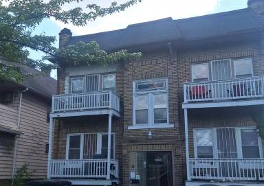 Main picture of 3438 E 140th St