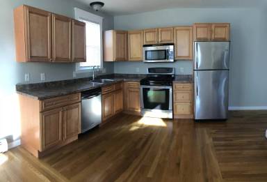 Main picture of 5 Pleasant Street - 2