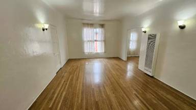 Main picture of 1425 Echo Park Ave