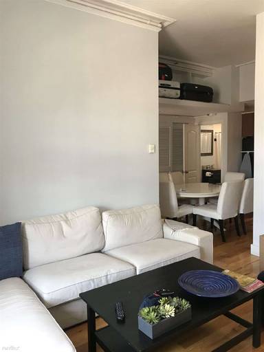 Main picture of 113 Beacon St