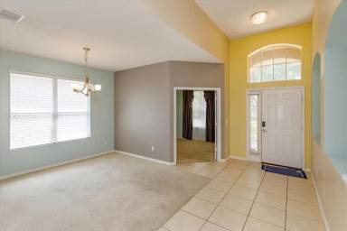 Main picture of 5537 Burlwood Dr