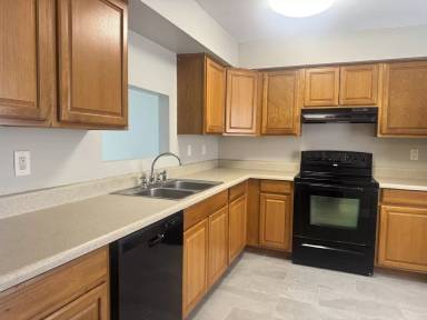Main picture of 533 SE 6th Ter