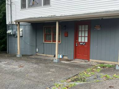 Main picture of 221 Taylor St