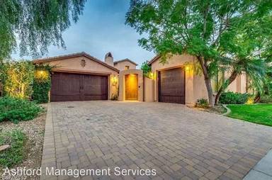 Main picture of 5635 E Libby St