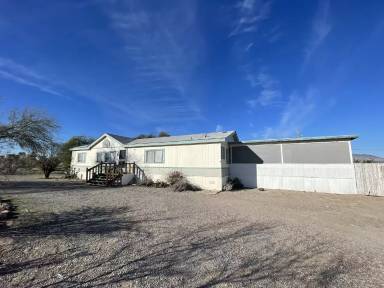 Main picture of 5080 S Erin Dr