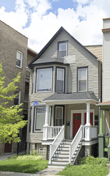 Main picture of 3552 W Wrightwood Ave