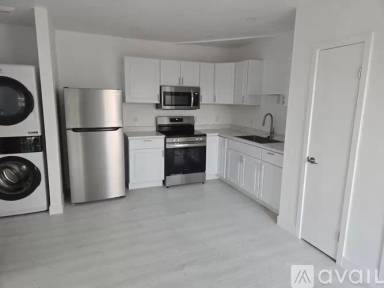 Main picture of 9641 Tudor Ave