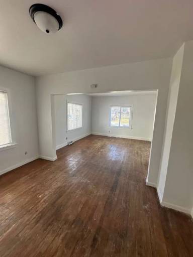 Main picture of 2111 S 15th St