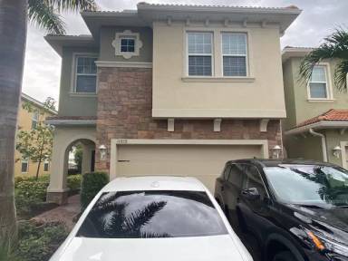 Main picture of 10848 Alvara Way