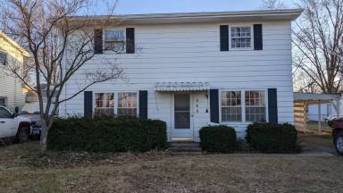 Main picture of 627 W Foulke Ave