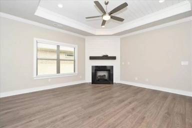 Main picture of 1807 Loebner Ln SE