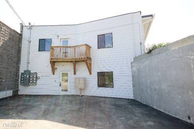 Main picture of 1333 N 27th St