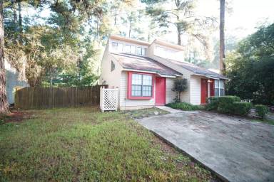 Main picture of 1530 Merry Oaks Ct