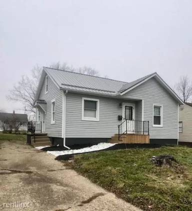 Main picture of 977 Burger Ave