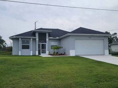 Main picture of 918 Nimitz Blvd