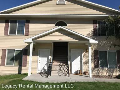 Main picture of 890 Andrews Pl