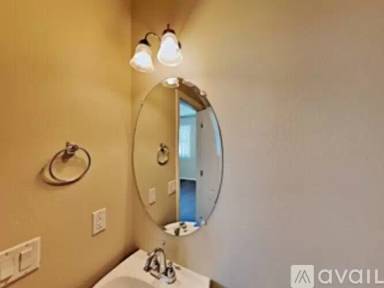Main picture of 1748 S Chatsworth