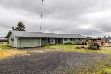 Main picture of 34400 Bachelor Flat Rd