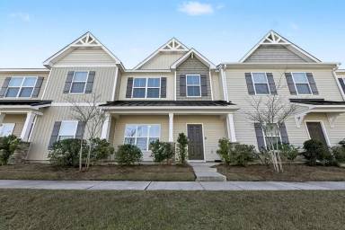 Main picture of 342 Silverdrop St