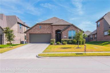 Main picture of 3403 Cedar Ln