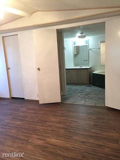 Main picture of 18714 County Road 5739