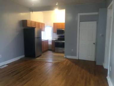 Main picture of 186 2nd Ave