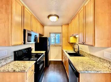 Main picture of 615 9th St